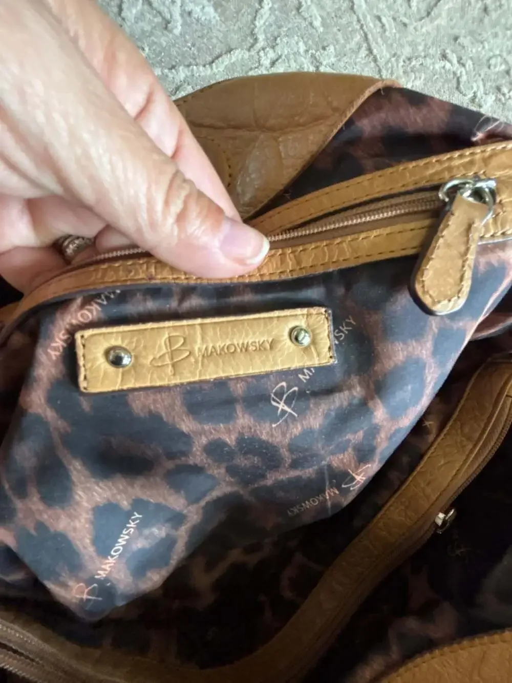 B. Makowsky Tan Croc-Embossed Leather Slouchy Hobo Shoulder Bag